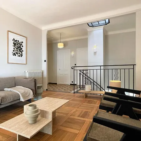Art Deco Design - 6-7 Gaste * Κάννες